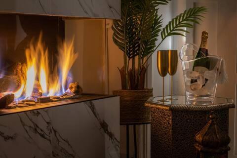 Arabica Suites - Lujosa Vivienda Con Suites Chimeneas En Granada - Centro Exteriör bild